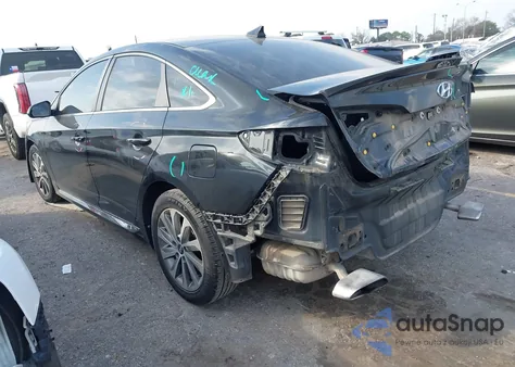 2016 Hyundai Sonata Sport z USA, uszkodzony, nr VIN 5NPE34AF6GH326289